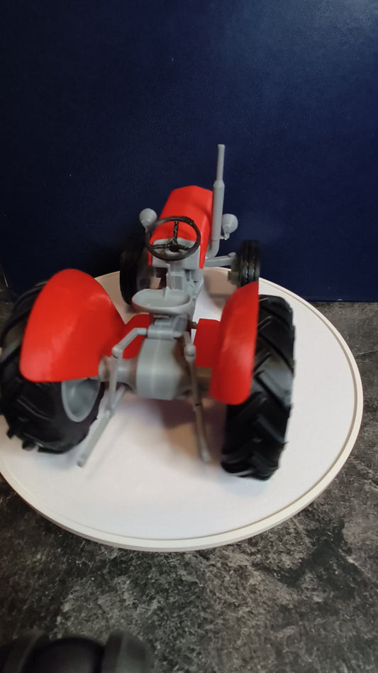 3D Printed tractor Ferguson t20